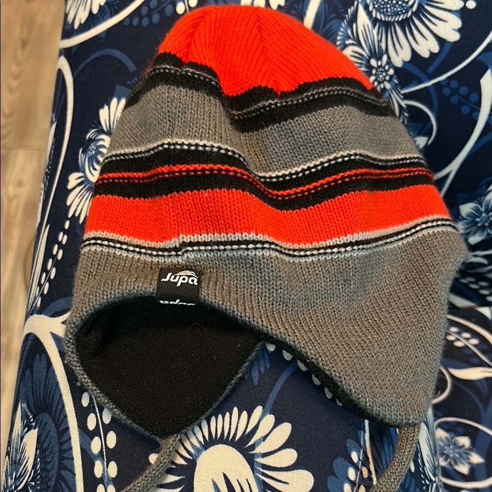 Kids Striped Winter Hat - Red and Gray